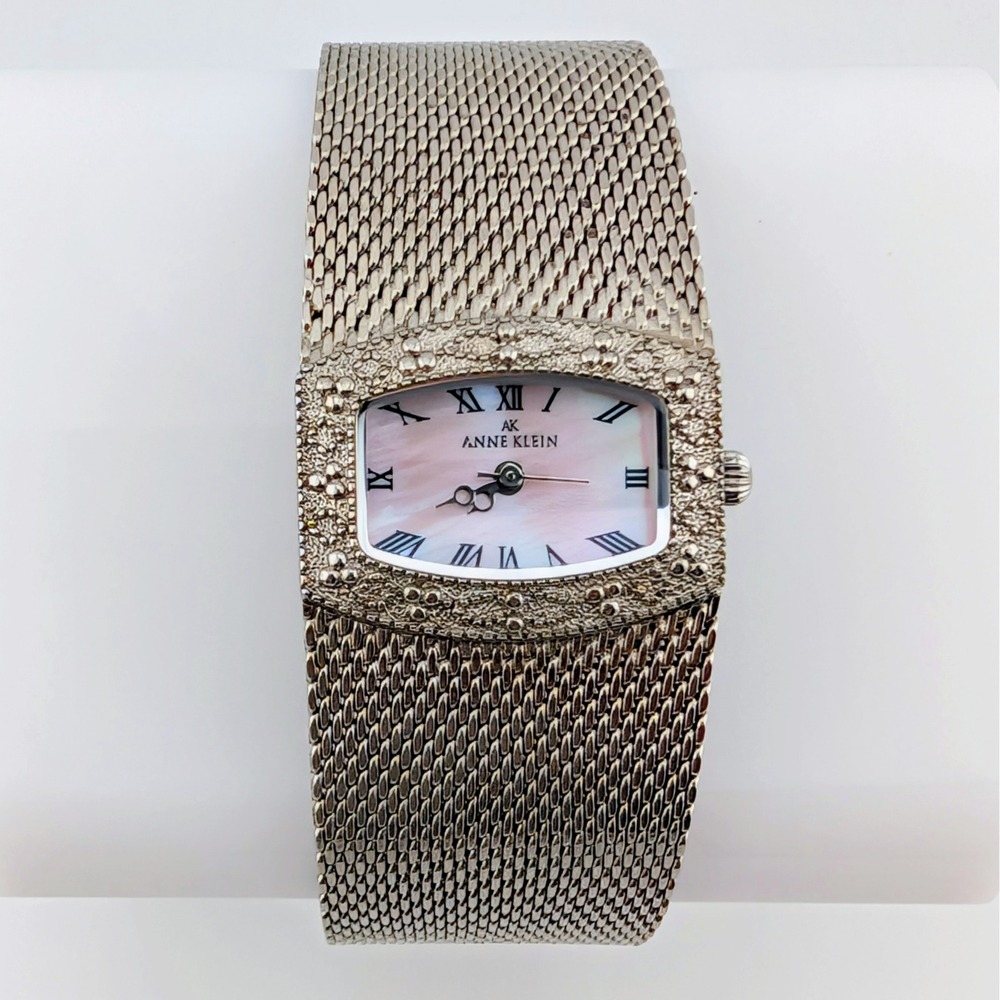 Vintage Anne Klein 753H Pink Mother of Pearl Mesh Cuff Women's Watch 25mm 6.25"